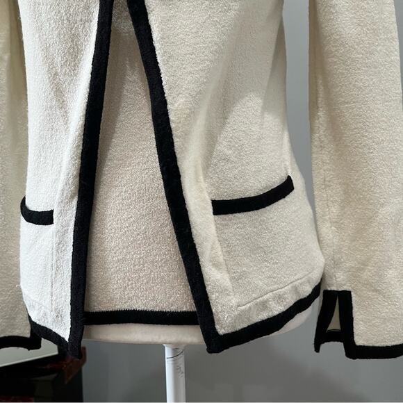 NEW Bebe Two Tone Contrast Boucle Knit Cardigan Sweater Colorblock Twin Set S - Picture 10 of 16